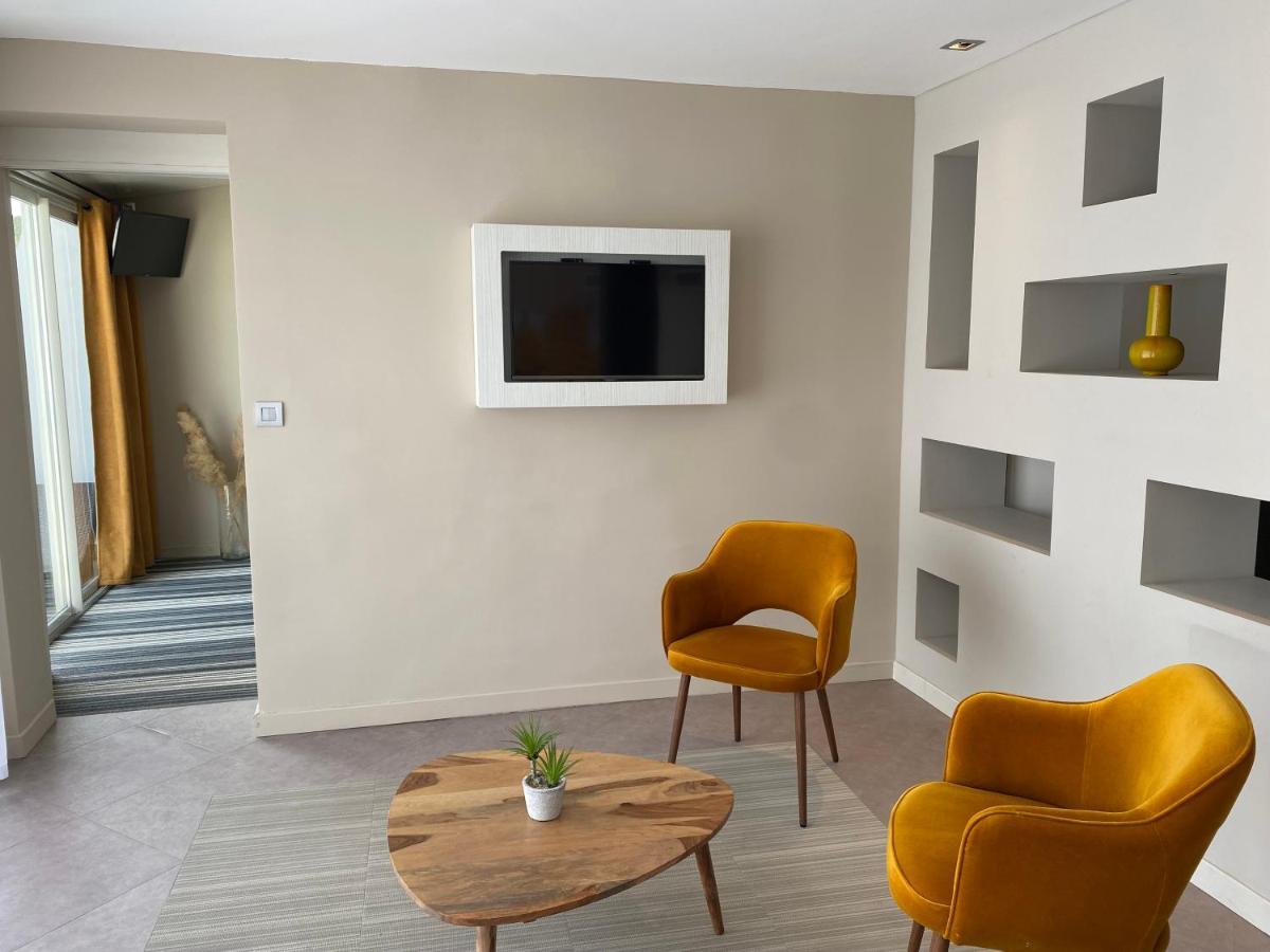 Hotel Europe Ла-Гранд-Мот Экстерьер фото